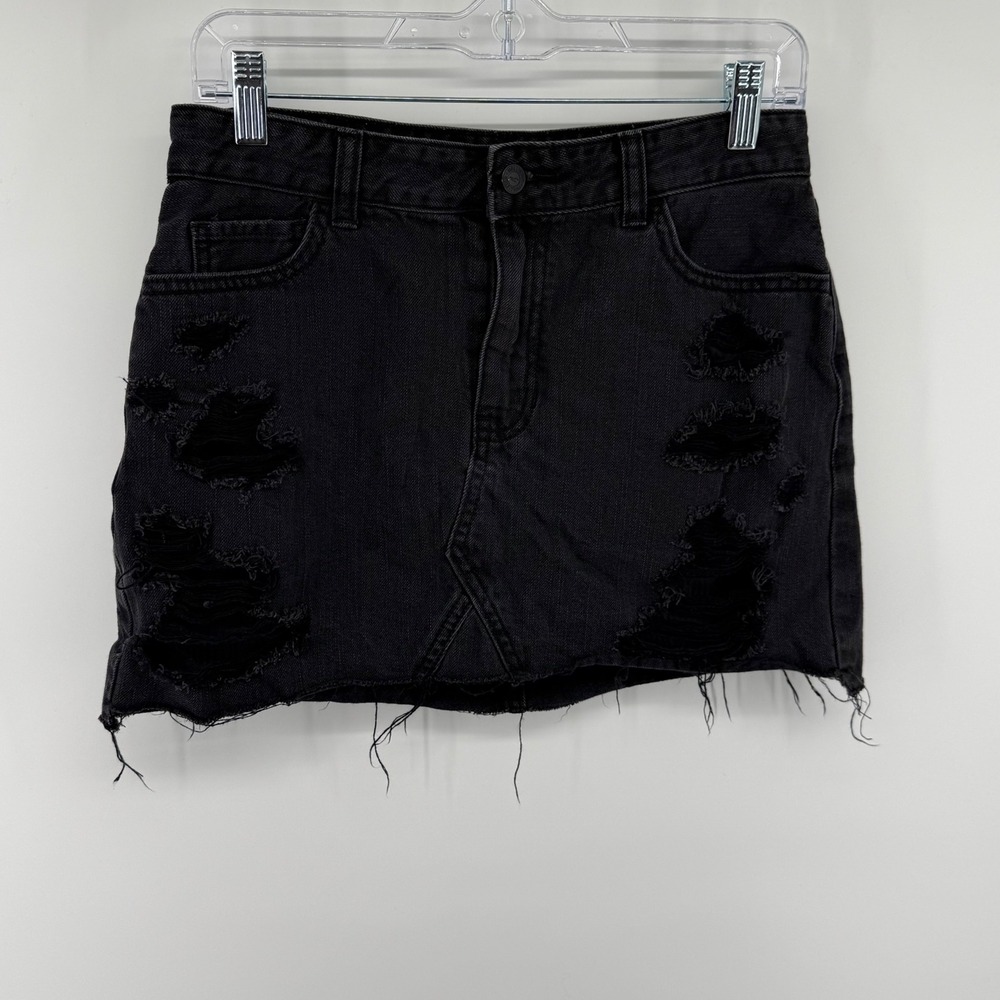 Hollister High Rise Distressed Denim Mini Skirt Black Size 7 Y2K Grunge Raw Hem